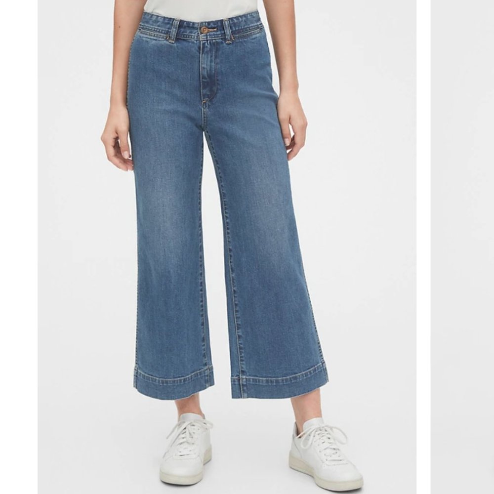 Gap High Rise Wide-Leg Crop Jean